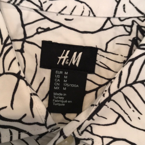 Men’s long sleeve button up - Picture 3 of 4